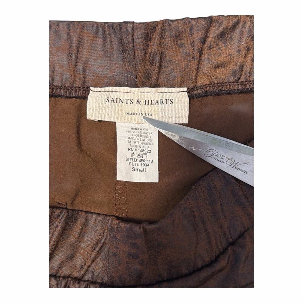Saints & Hearts Brown Faux Leather Flare Pants Small Y2K Boho Western Festival - Picture 6 of 7